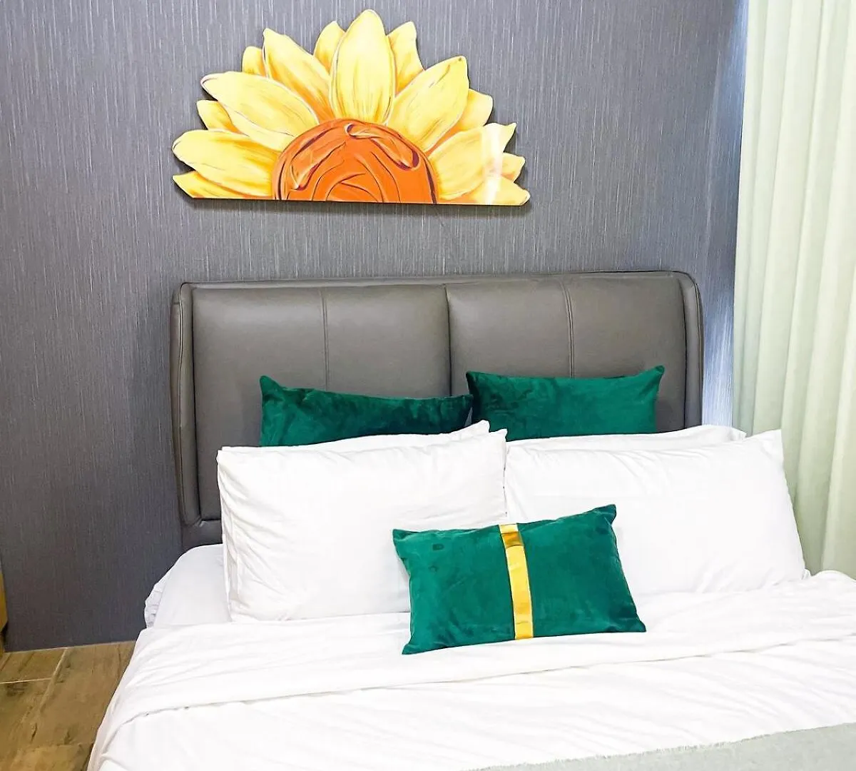 Apartment Spacious 3Br Condo Across Okada Manila And Solaire Philippines