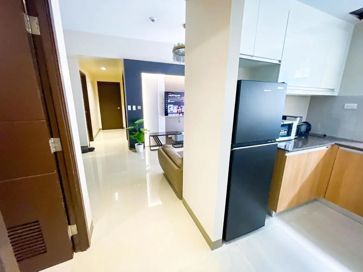 Spacious 3Br Condo Across Okada Manila And Solaire Apartman